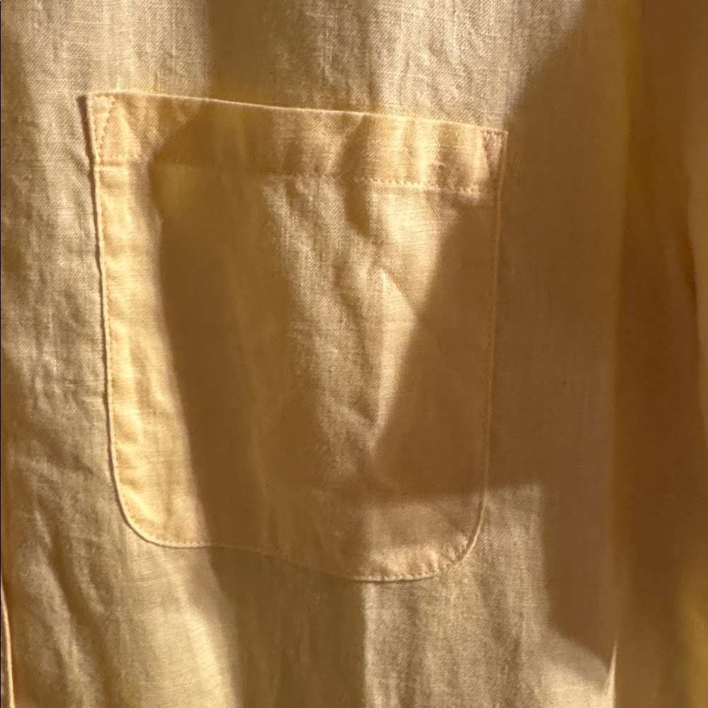 L.L. Bean  Yellow Short-Sleeve Linen Button-Front Shirt, Size M - Picture 5 of 5